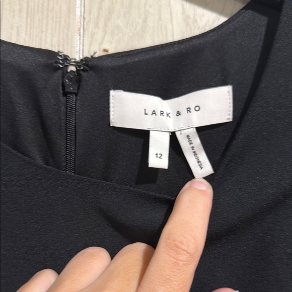NWT Lark & Ro Black Sheath Mini Dress Crew Neck - Picture 2 of 6